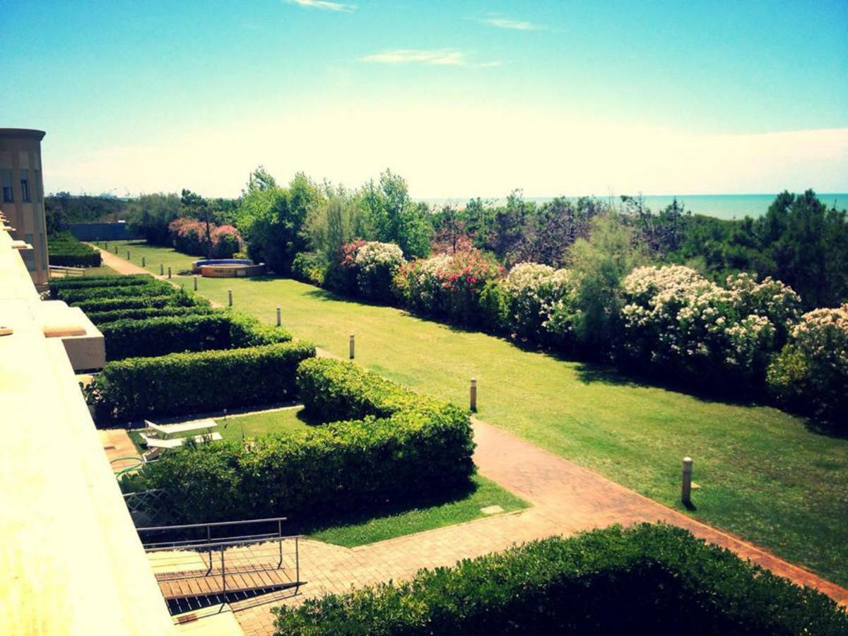 Vila Amazing Sea View Flat Tirrenia Exteriér fotografie